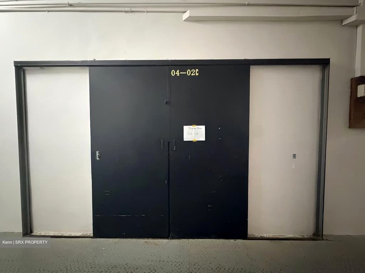 Sin Cheong Building (D20), Factory #596247951